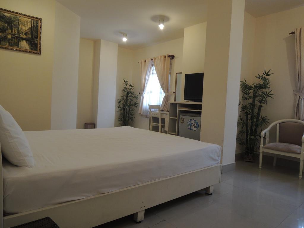 Du Xuan Hotel Thành Pho Ho Chí Minh Esterno foto