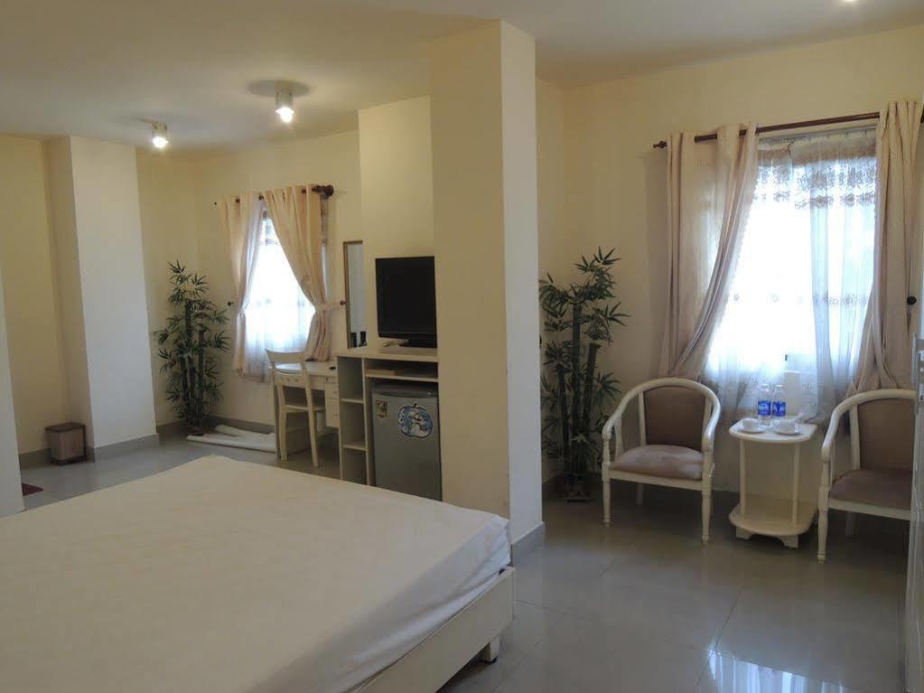 Du Xuan Hotel Thành Pho Ho Chí Minh Esterno foto